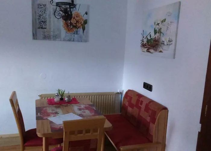 Haus Ruf アパート *